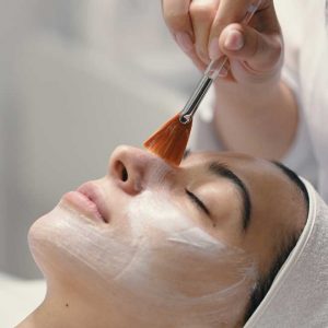 Cosmetología y Terapéutica Facial y Corporal